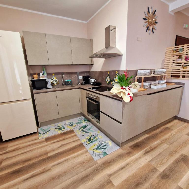Bed & Breakfast L'Incanto - Camera Matrimoniale con Bagno Privato - 9