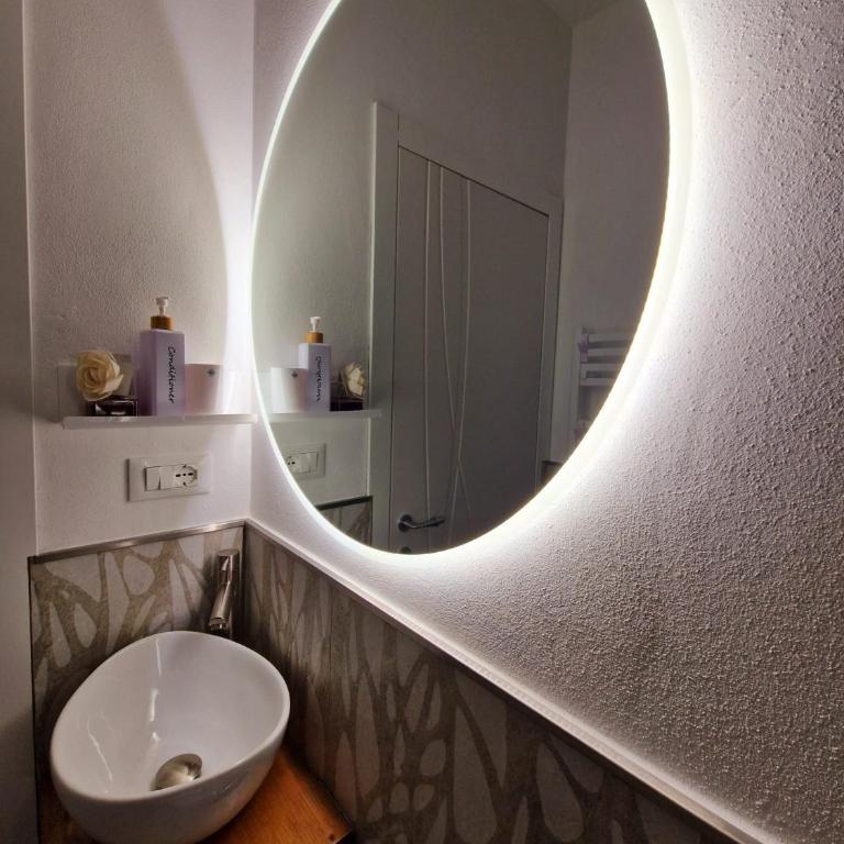 Bed & Breakfast L'Incanto - Camera Matrimoniale con Bagno Privato Esterno - 18