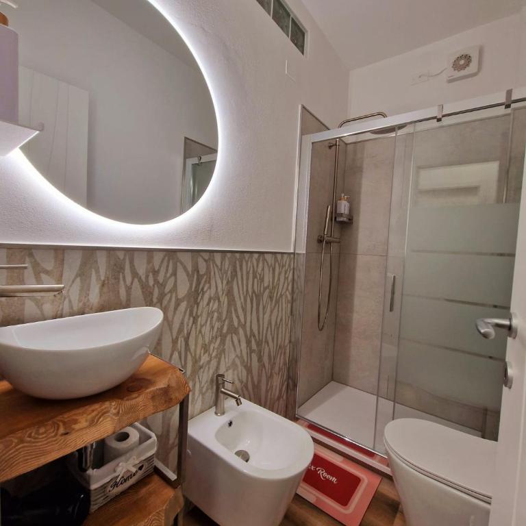 Bed & Breakfast L'Incanto - Camera Matrimoniale con Bagno Privato Esterno - 17