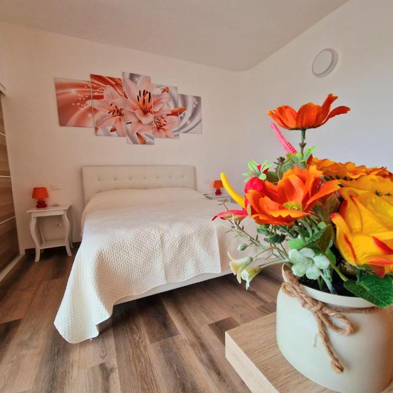 Bed & Breakfast L'Incanto - Camera Matrimoniale con Bagno Privato Esterno - 20