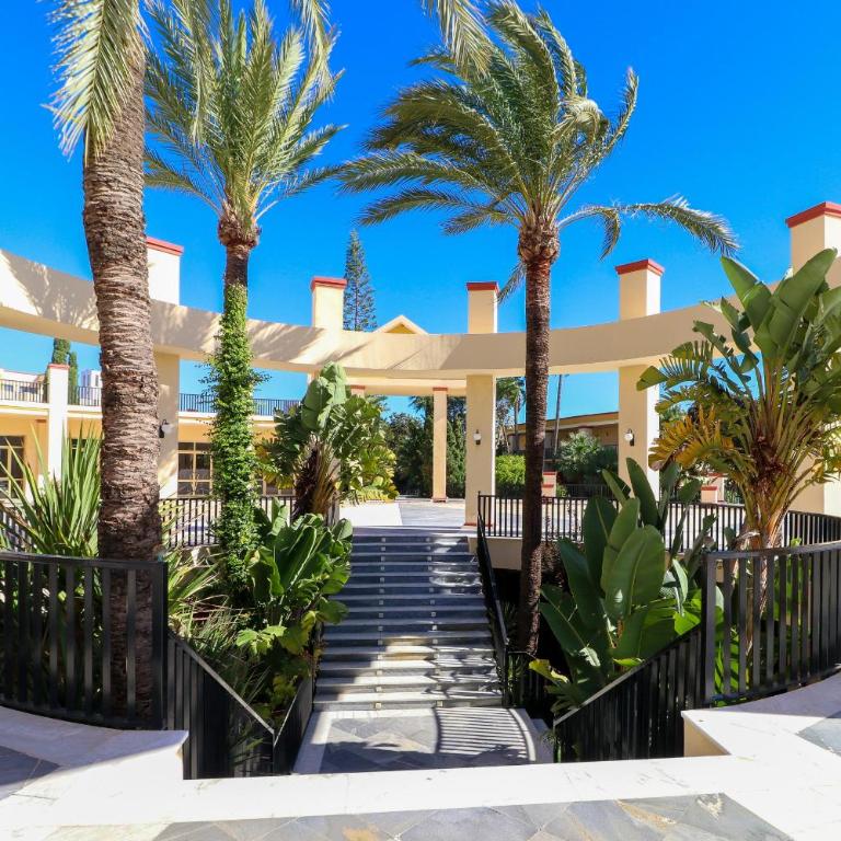 Romana Playa studio - beachfront complex Elviria - Studio Apartment with Sea View - 22