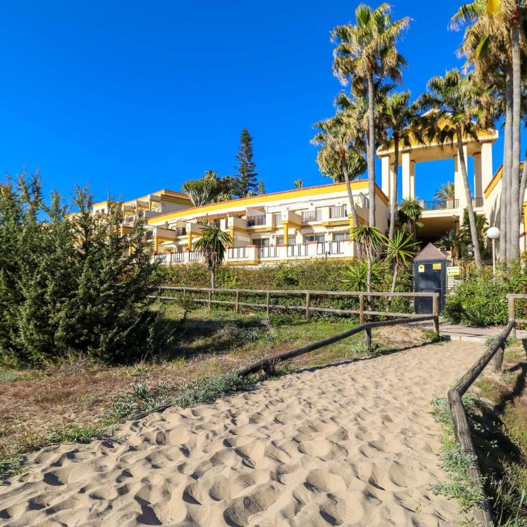 Romana Playa studio - beachfront complex Elviria - Studio Apartment with Sea View - 29