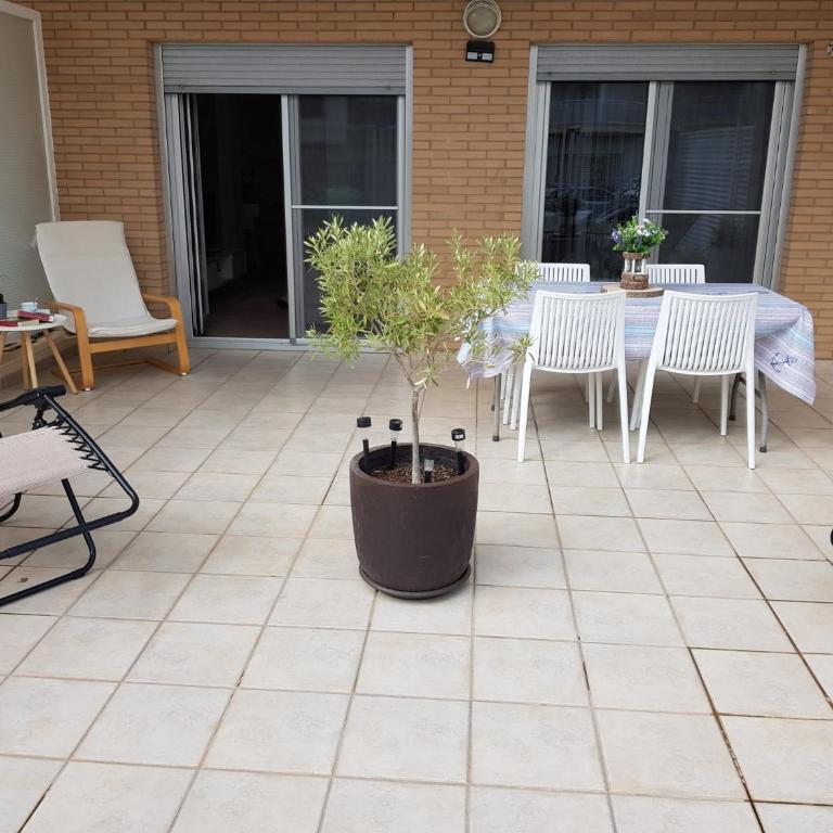 Piso con piscina y parking - Apartamento de 2 dormitorios - 29