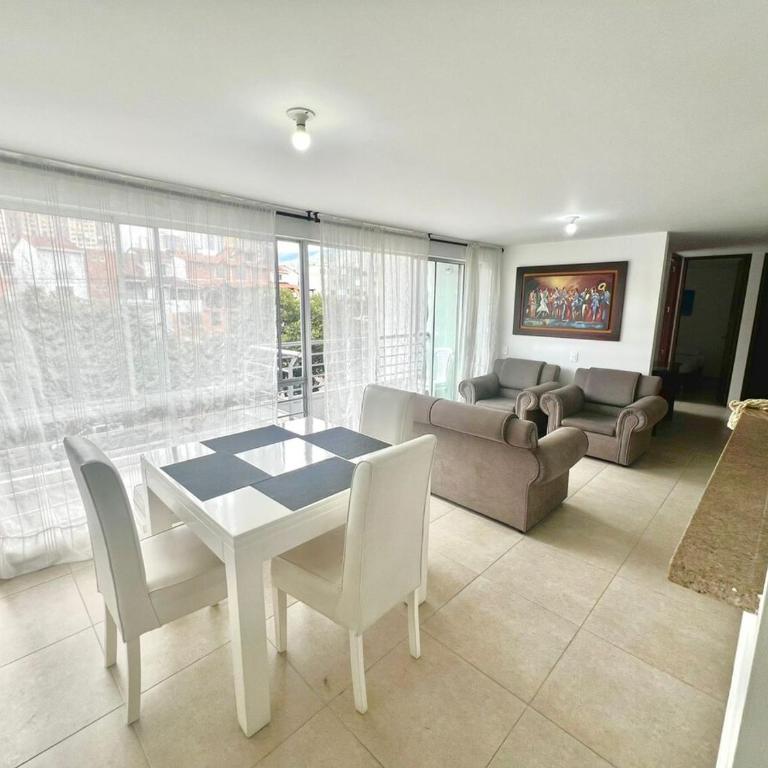 Exclusive apartment Cañaveral near Hospitals - Apartamento de 3 dormitorios - 9