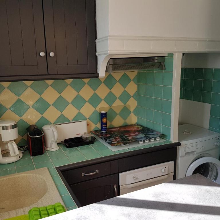 Narbonne-Plage : Appartement T2 Climatisé, 35m², Pieds dans l'eau, 4 Pers. - FR-1-795-50 - Apartment - 4