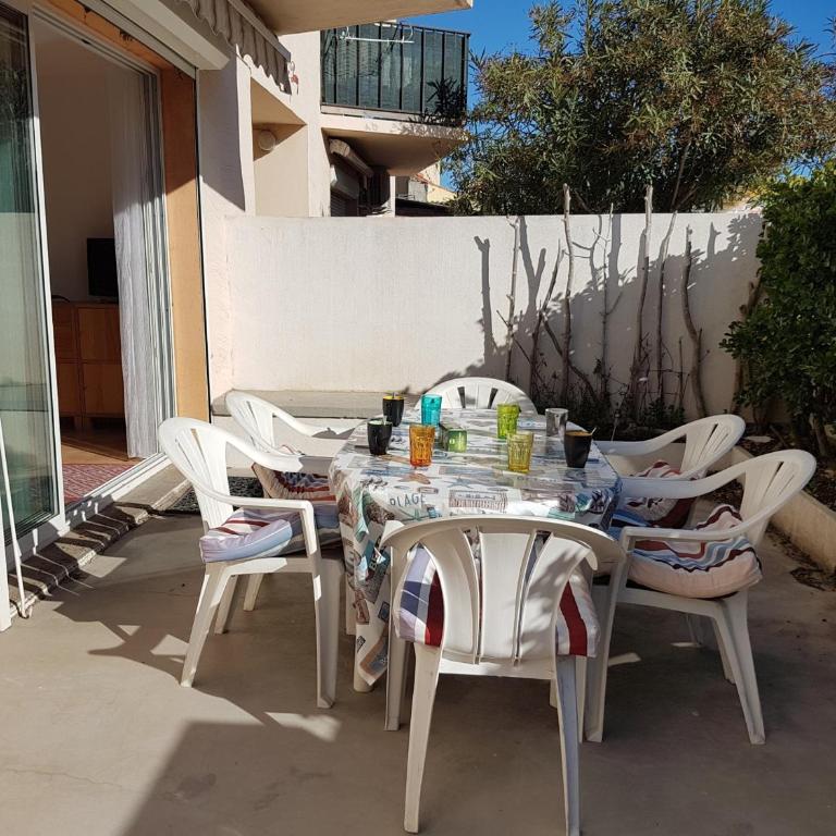 Narbonne-Plage : Appartement T2 Climatisé, 35m², Pieds dans l'eau, 4 Pers. - FR-1-795-50 - Apartment - 20