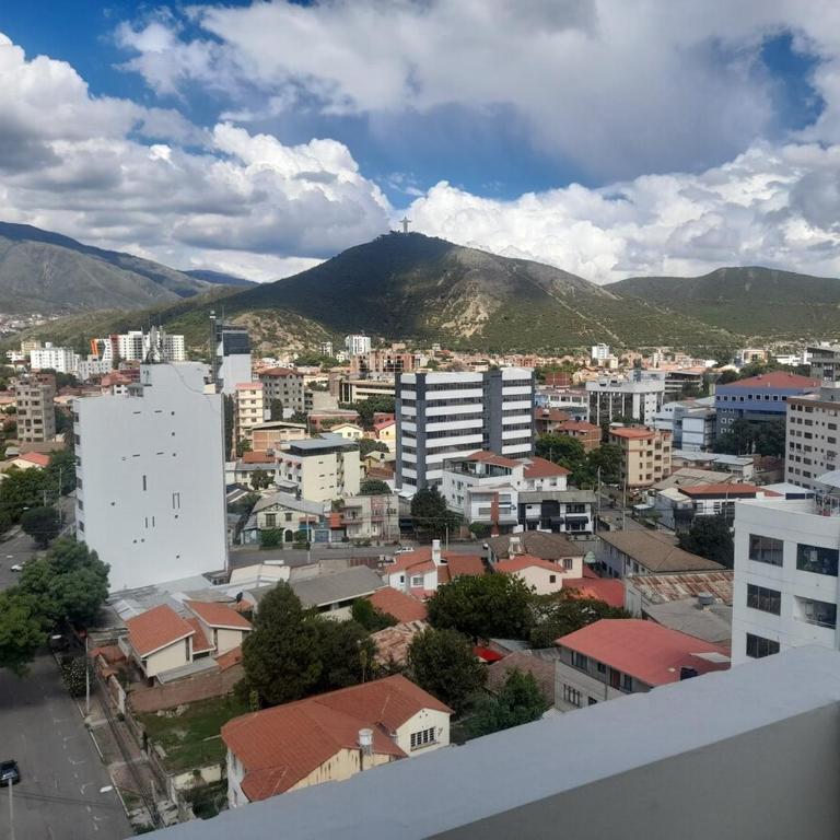 Disfruta de un buen lugar - Two-Bedroom Apartment with City View - 3