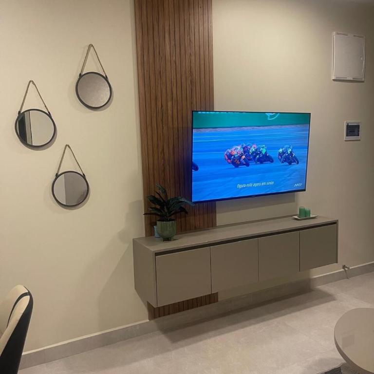 Disfruta de un buen lugar - Two-Bedroom Apartment with City View - 13