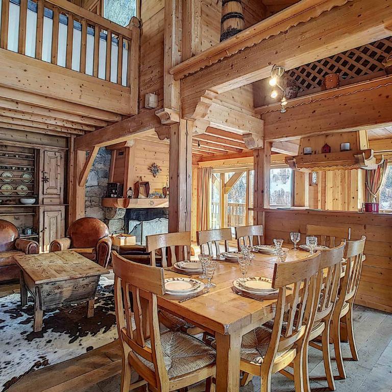 Chalet spacieux 8 pers, La Clusaz avec cheminée, parking - FR-1-818-10 - Chalet - 3