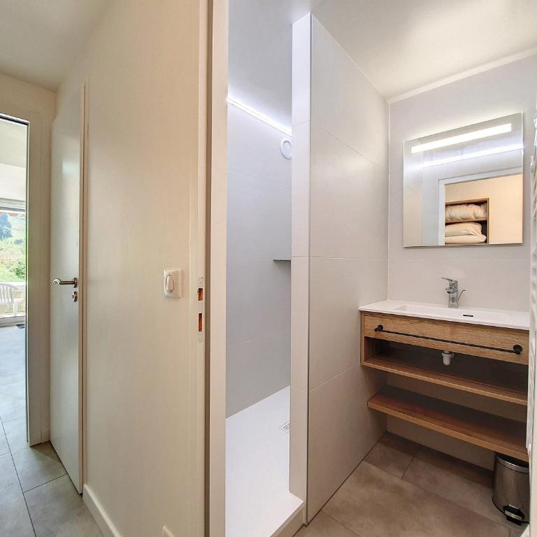 Studio 29m², Terrasse Sud, 4 pers, Garage, Wifi - FR-1-818-62 - Estudio - 7