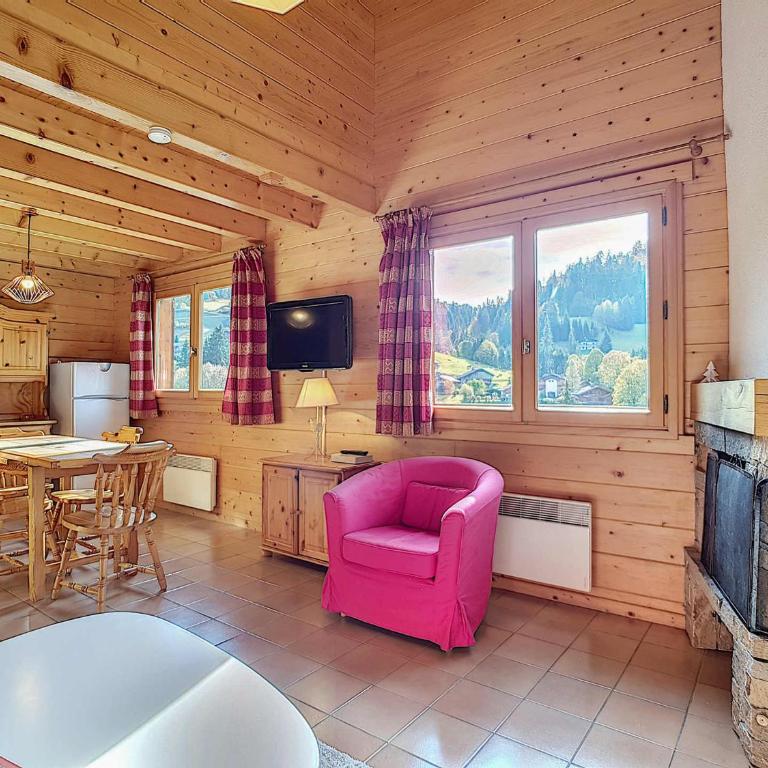 Demi-chalet confortable à La Clusaz - 6 pers, cheminée, wifi, animaux admis - FR-1-818-71 - Apartamento - 3