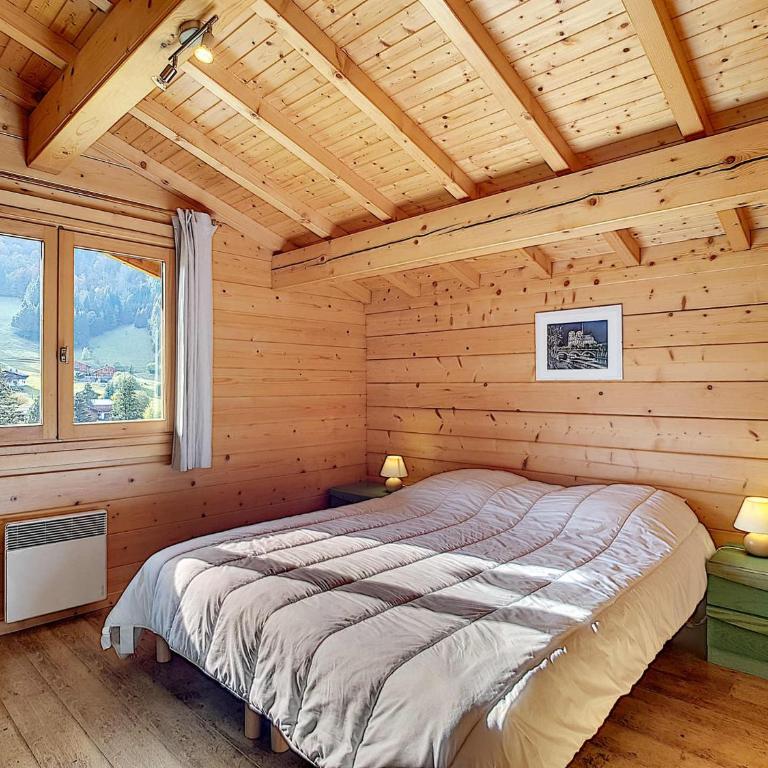 Demi-chalet confortable à La Clusaz - 6 pers, cheminée, wifi, animaux admis - FR-1-818-71 - Apartamento - 6