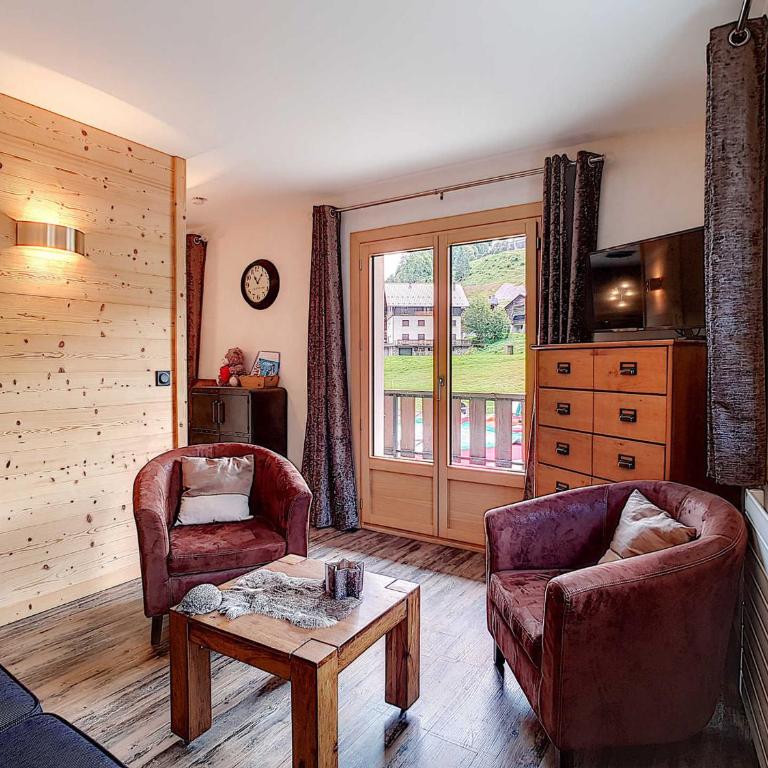 La Clusaz: Studio 4 pers, Balcon, Wifi, Animaux admis - FR-1-818-83 - Estudio - 2