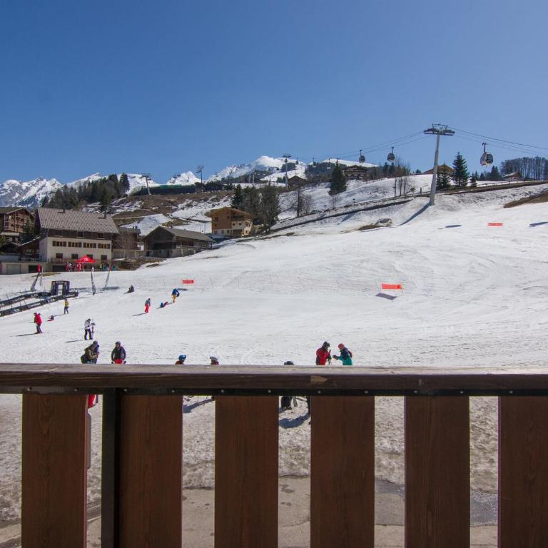 La Clusaz: Studio 4 pers, Balcon, Wifi, Animaux admis - FR-1-818-83 - Estudio - 9