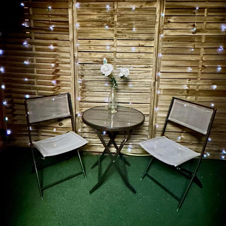 VIP ROOMS Toledo - PARKING GRATIS - 2 HABITACIONES - Apartamento de 2 dormitorios - 17