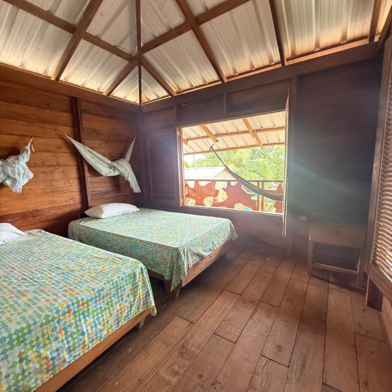 La Bamba - Habitación Doble Deluxe con balcón y vistas al mar - 4