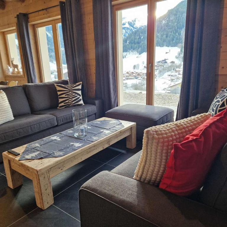 Chalet lumineux à Arêches-Beaufort avec terrasse et cuisine équipée - FR-1-342-332 - Appartement - 9