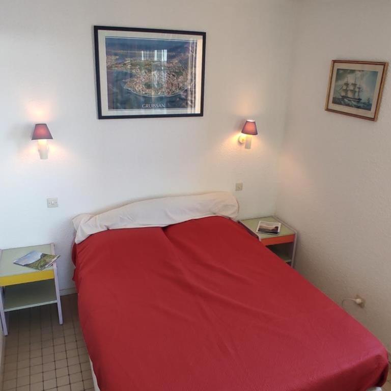 T2 Spacieux, Proche Plage, Parking Privé - FR-1-796-82 - Appartement - 11