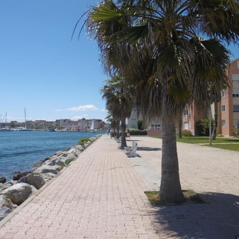 T2 Spacieux, Proche Plage, Parking Privé - FR-1-796-82 - Appartement - 18