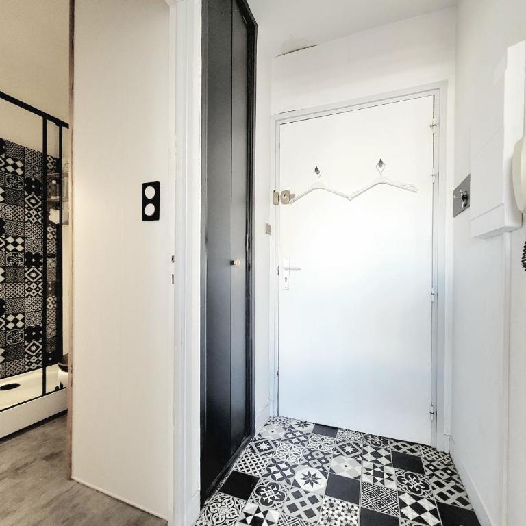 Studio rénové en bord de mer à Canet, proche commodités, idéal pour 3 personnes - FR-1-794-158 - Studio - 9