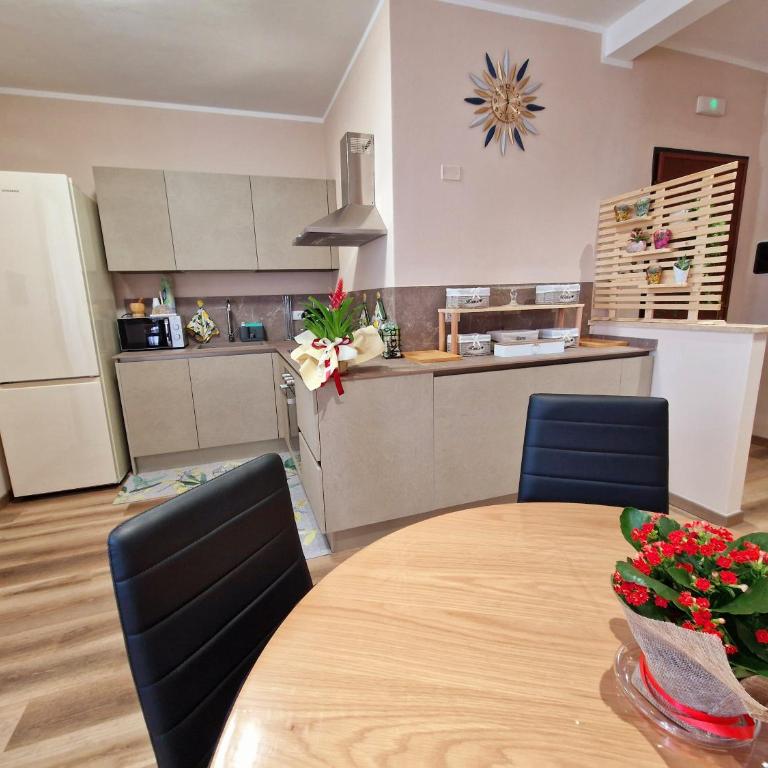 Bed & Breakfast L'Incanto - Camera Matrimoniale con Bagno Privato - 8