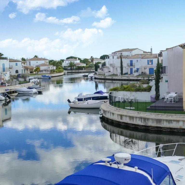 Cozy Home In Aigues-Mortes With House Sea View - Ferienhaus mit 3 Schlafzimmern - 2