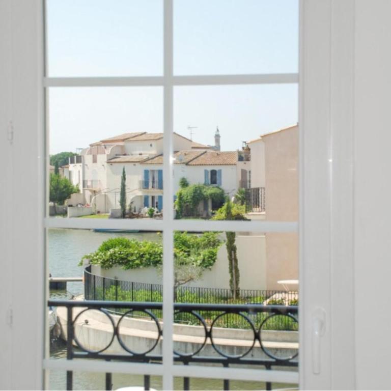 Cozy Home In Aigues-Mortes With House Sea View - Ferienhaus mit 3 Schlafzimmern - 9