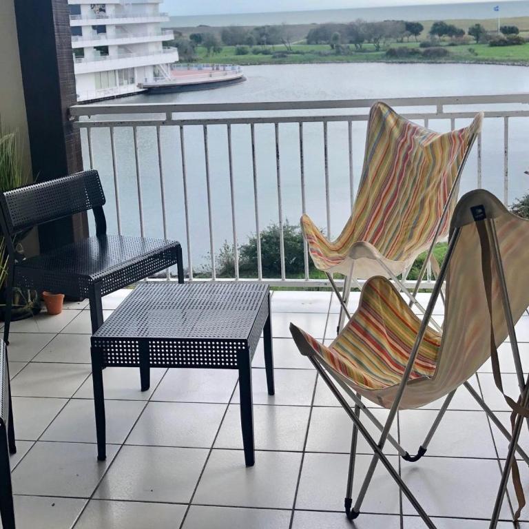 Appartement avec piscine, wifi, près de la plage, pour 6 personnes à Arzon - FR-1-775-17 - Appartement - 2