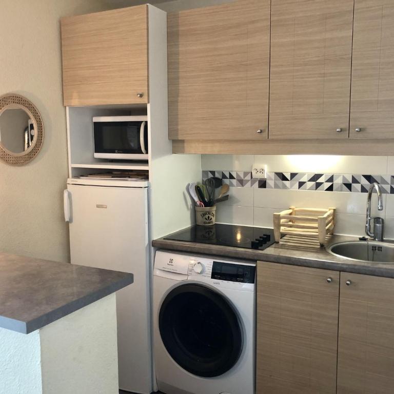 Appartement avec piscine, wifi, près de la plage, pour 6 personnes à Arzon - FR-1-775-17 - Appartement - 5