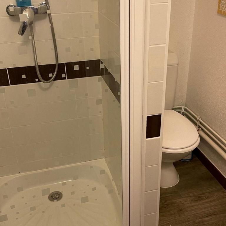 Appartement avec piscine, wifi, près de la plage, pour 6 personnes à Arzon - FR-1-775-17 - Appartement - 9