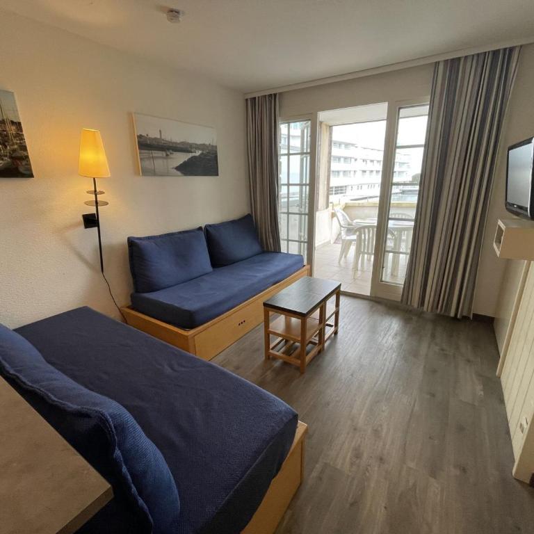 Appartement 4 pers à Arzon, piscine et parking, proche plage et port - FR-1-775-21 - Appartement - 2