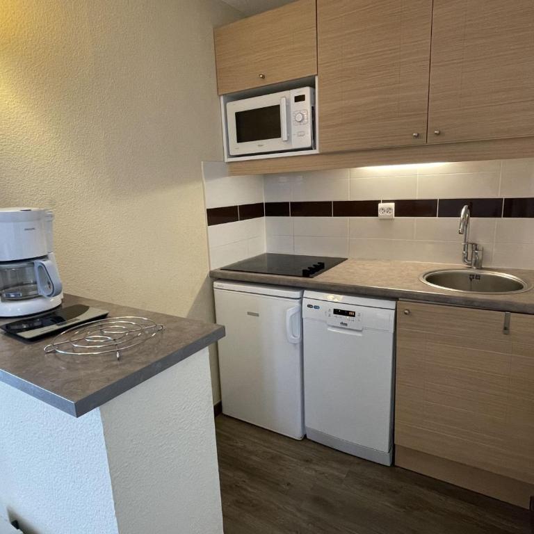 Appartement 4 pers à Arzon, piscine et parking, proche plage et port - FR-1-775-21 - Appartement - 3