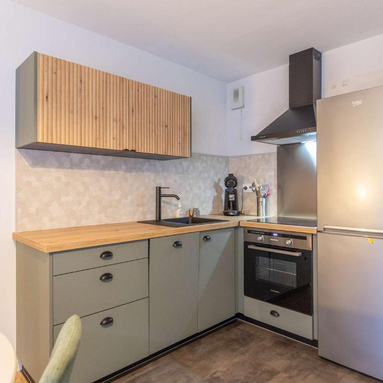 Duplex rénové T3 proche centre de Cauterets - FR-1-401-312 - Appartement - 6