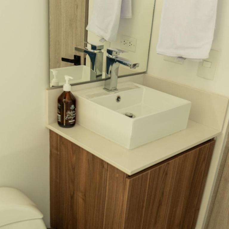 Nuevo y cálido Loft en Laureles - Apartamento de 1 dormitorio - 9