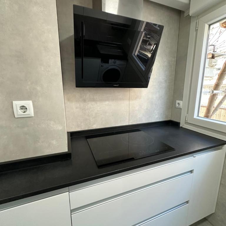 Homely Madrid River - Two-Bedroom Apartment - 19