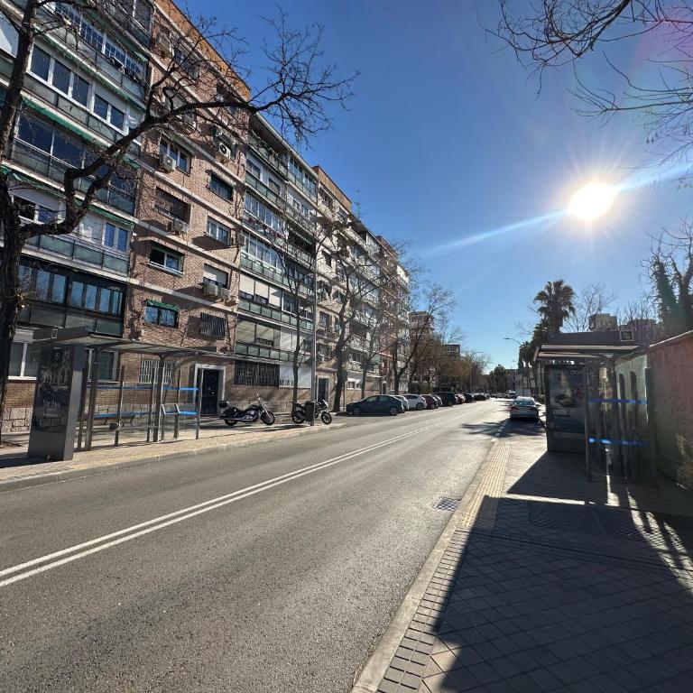 Homely Madrid River - Two-Bedroom Apartment - 27