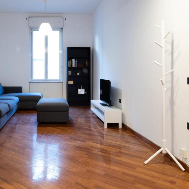 Stylish Brera Apartment - Appartamento con 2 Camere da Letto e Balcone - 6