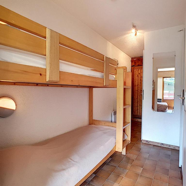 Appartement 6 pers, balcon sud, wifi, animaux admis, parking, La Clusaz - FR-1-818-89 - Apartment - 5