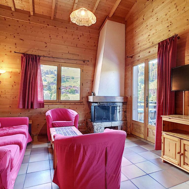 Demi-chalet cosy 6 pers à La Clusaz avec Wifi & Animaux admis - FR-1-818-100 - Apartment - 1