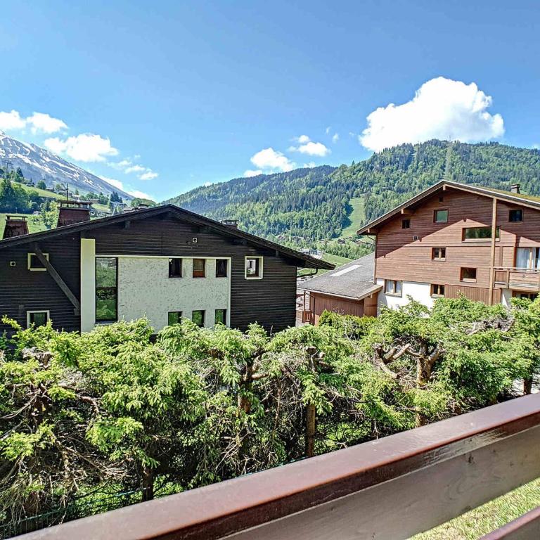 Appartement 6 pers, balcon sud, wifi, animaux admis, parking, La Clusaz - FR-1-818-89 - Apartment - 9