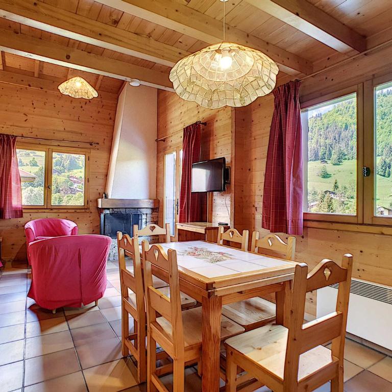 Demi-chalet cosy 6 pers à La Clusaz avec Wifi & Animaux admis - FR-1-818-100 - Apartment - 2