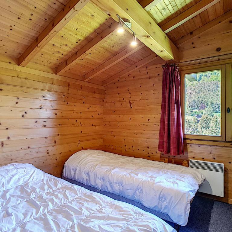 Demi-chalet cosy 6 pers à La Clusaz avec Wifi & Animaux admis - FR-1-818-100 - Apartment - 8