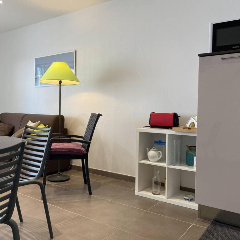 Royan - T2 Bord de Mer - Centre-ville avec Parking - FR-1-738-33 - Appartamento - 8