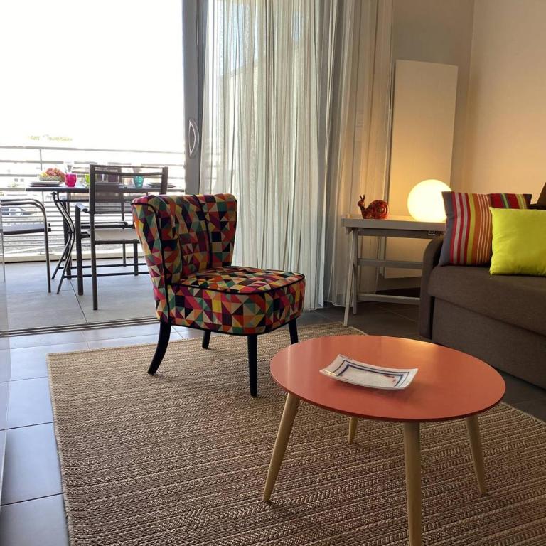 Royan - T2 Bord de Mer - Centre-ville avec Parking - FR-1-738-33 - Appartamento - 14