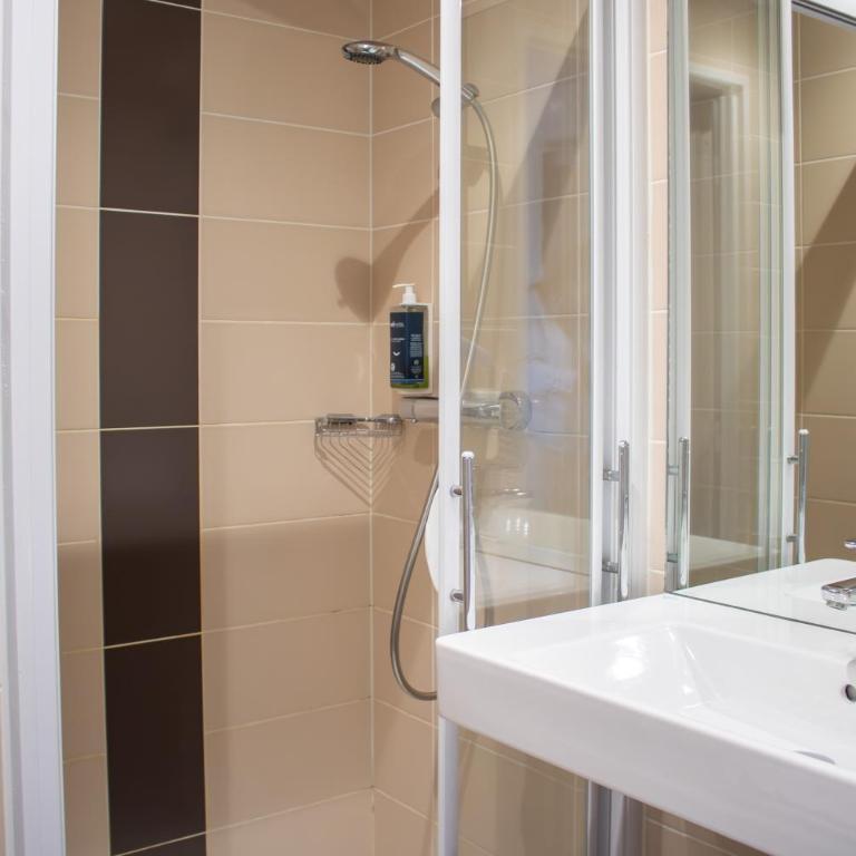Brit Hotel Dieppe - Chambre Double Standard - 4