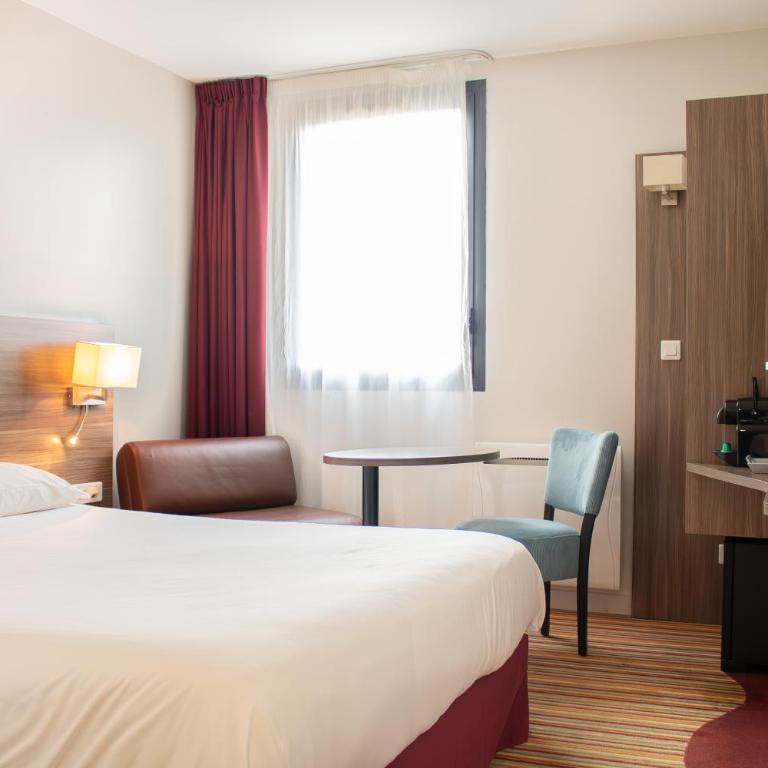 Brit Hotel Dieppe - Chambre Triple Premium - 3