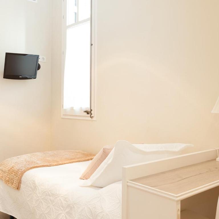 Hostal Oliva - Standard Single Room - 2