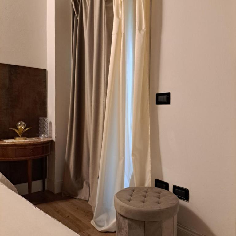 Centro storico, Centralissimo LUXURY SMERALDO SUITE Doccia Idromassaggio , cesto con piccola colazione - Appartamento con 1 Camera da Letto - 12