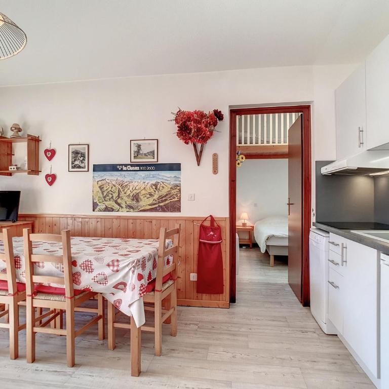 La Clusaz: Appartement 31m², 4 pers, Balcon Sud - FR-1-818-31 - Appartamento - 2
