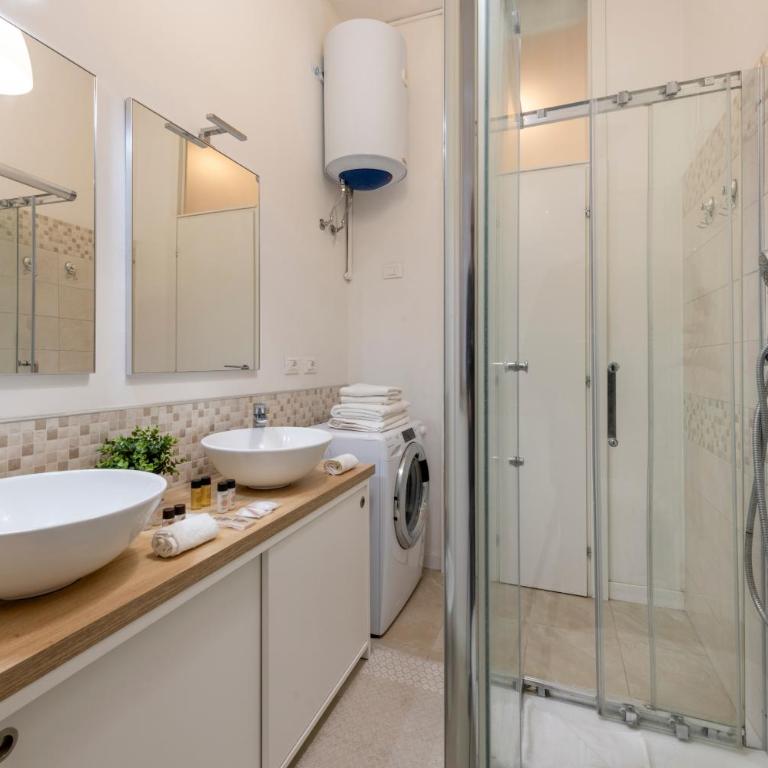 Longhena, 7 – Total white apartment - Appartamento con 1 Camera da Letto - 16